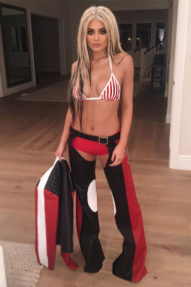 idei de costume pentru Halloween purtate de celebritati
