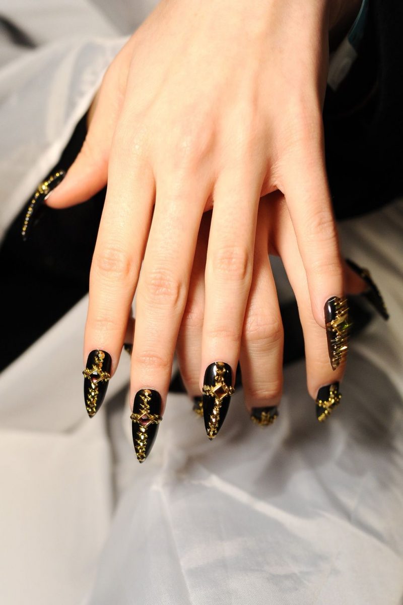 Nails trends fall winter 2020-2021